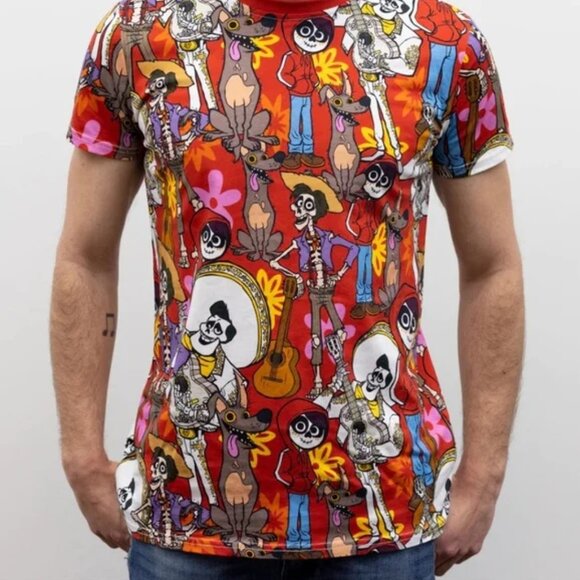 Pixar x Cakeworthy | Coco All over Print Short Sleeve Tee | Size Large - Picture 1 of 8
